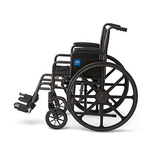 Medline Forte e robusta cadeira de rodas com braços na mesa e repousa de perna de balanço para